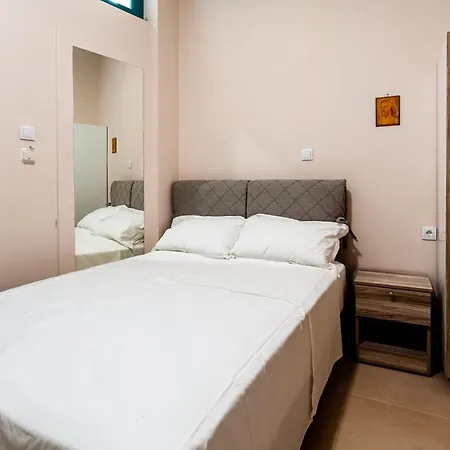 στούντιο στη στοά βαρβουτσή#9 Apartament Kalamata