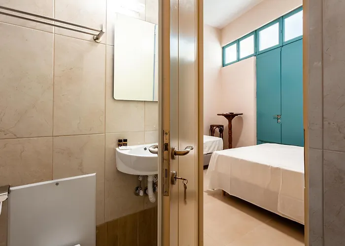 Apartment στούντιο στη στοά βαρβουτσή#9 *