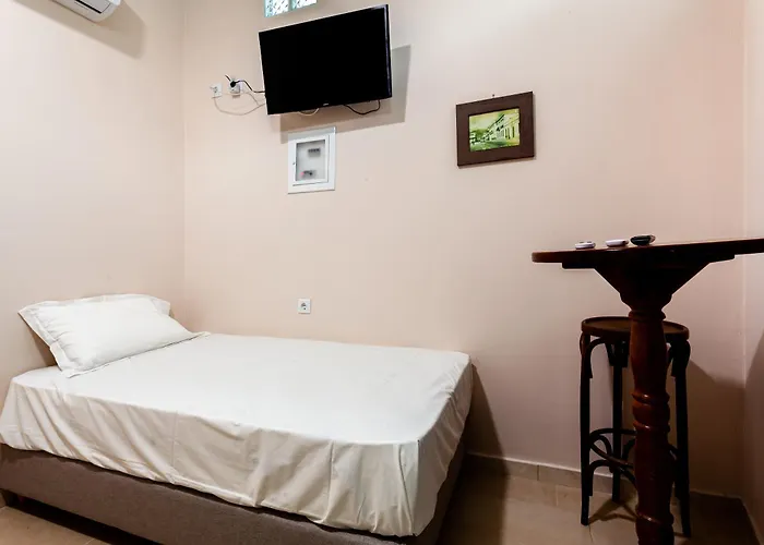 Apartment στούντιο στη στοά βαρβουτσή#9 Kalamata